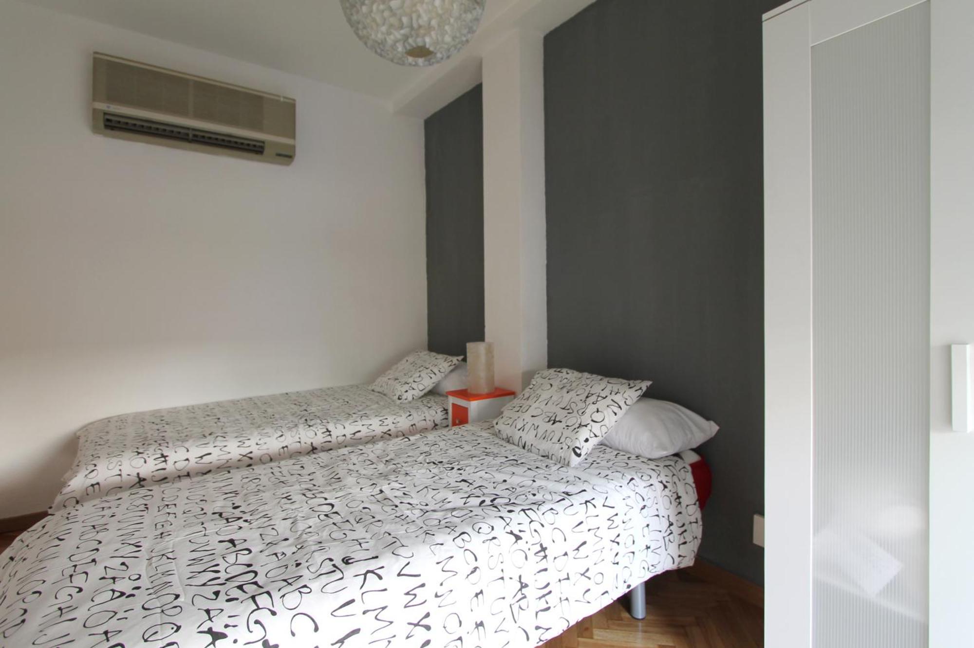 Apartamentos Goyescas Deco Madrid Habitación foto