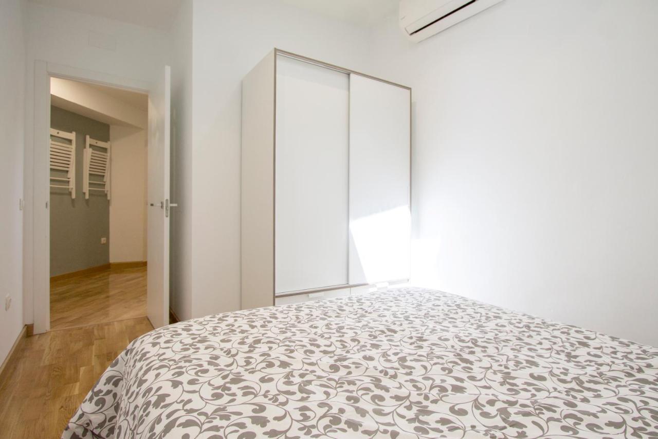 Apartamentos Goyescas Deco Madrid Exterior foto